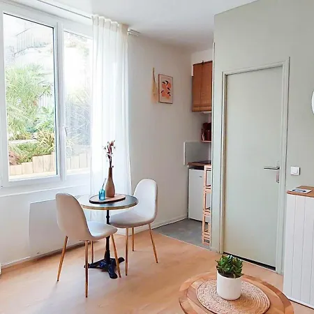 公寓 L'ecrin Du Chateau Sejour A 2, Etudes, Professionnels A Calme Face Au Chateau Linge Et Wifi Inclus 凯恩