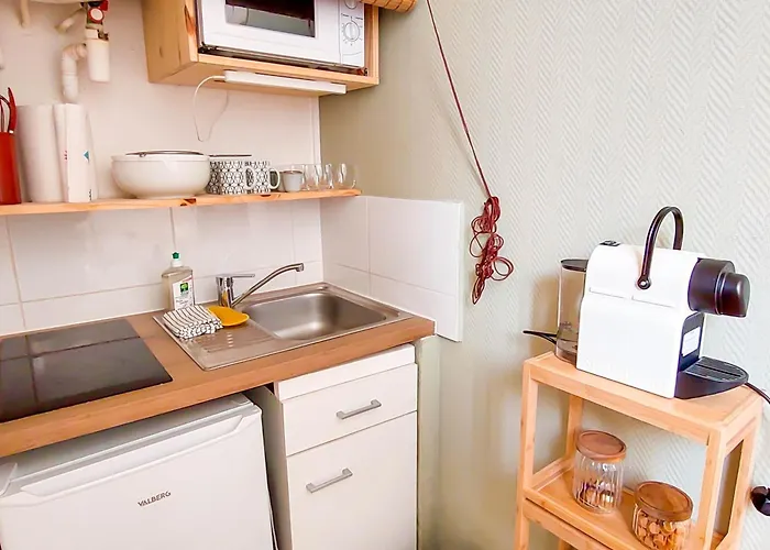 L'ecrin Du Chateau Sejour A 2, Etudes, Professionnels A Calme Face Au Chateau Linge Et Wifi Inclus Apartmán