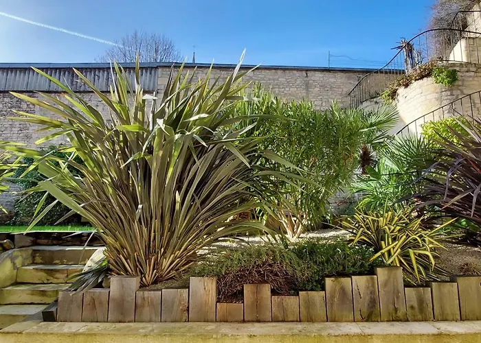 L'ecrin Du Chateau Sejour A 2, Etudes, Professionnels A Calme Face Au Chateau Linge Et Wifi Inclus Caen